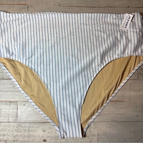 Old Navy Women's Size 4X Striped Bikini Top Adjustable Straps Blue/White NWT! - Picture 15 of 16